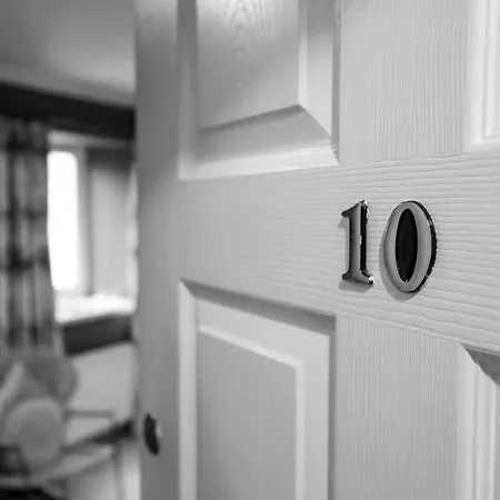 The Black Swan Inn 4*